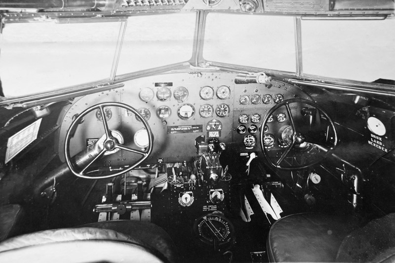 Douglas DC-2 Cockpit