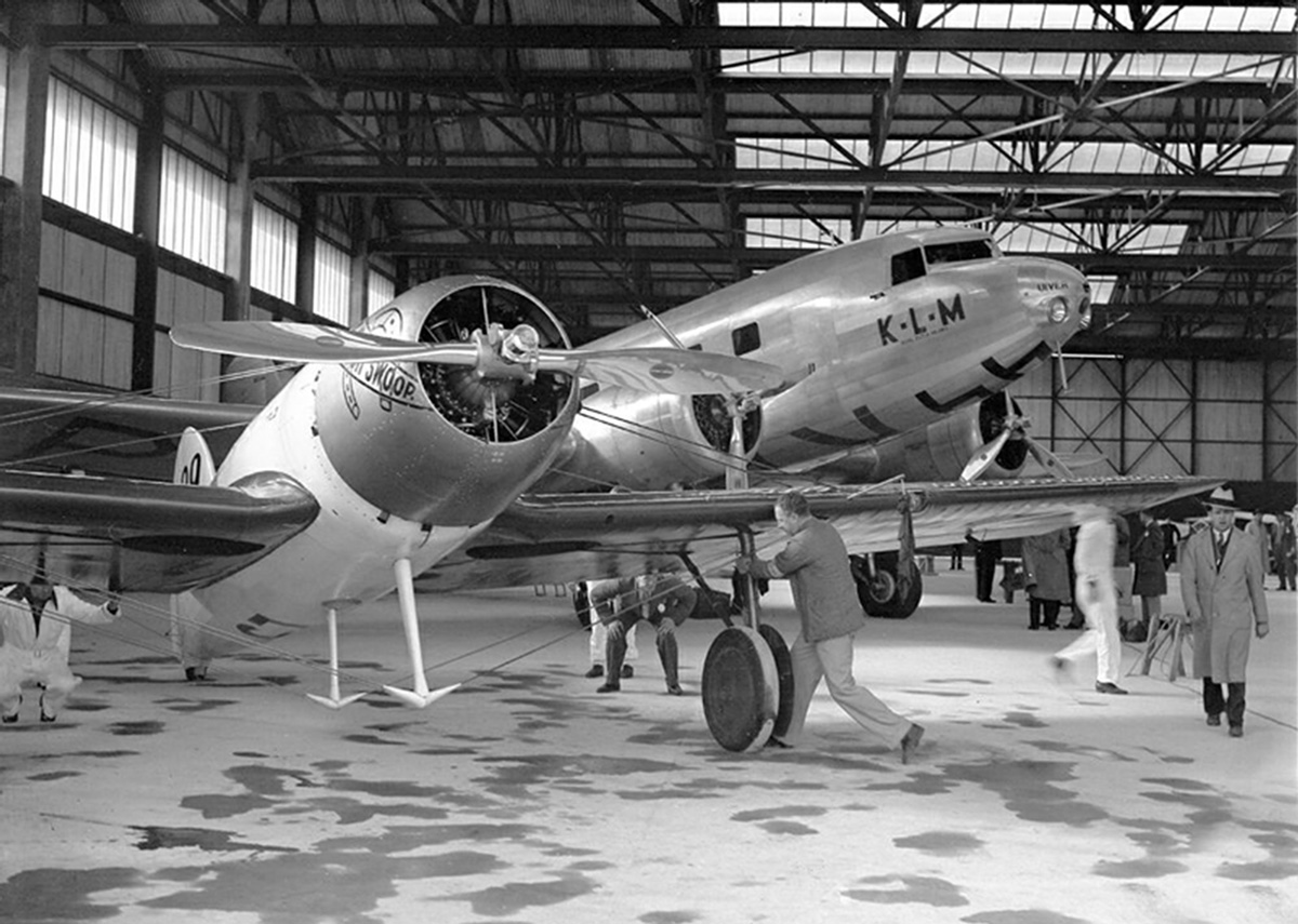  Bellanca 28-70 'Irish Swoop' (withdrawn before start) and KLM 'Uiver' DC-2 in the hangar at Mildenhall 