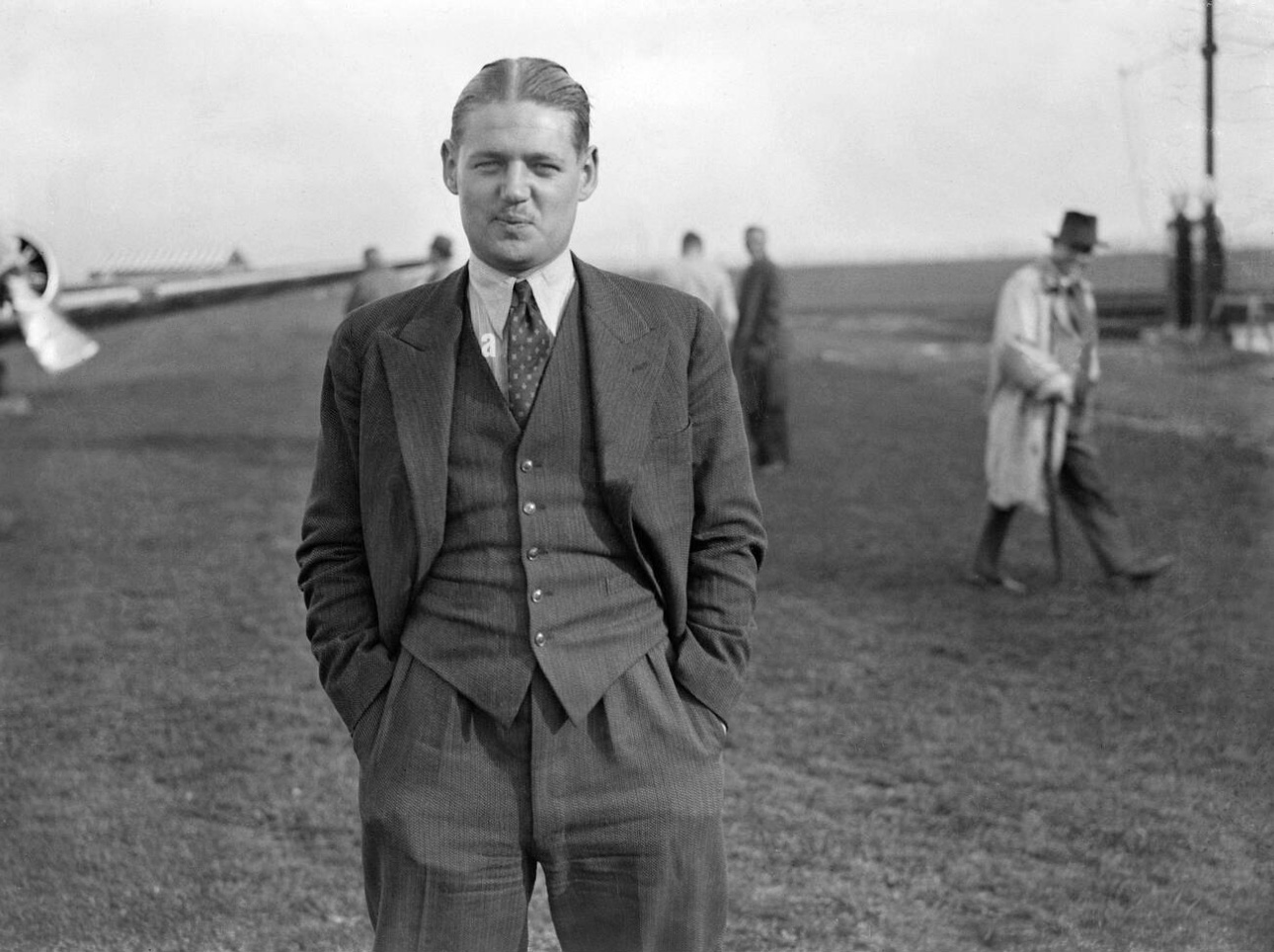  Sidney Turner at Mildenhall. Turner flew with Captain T. Neville Stack in an Airspeed AS-8 Viceroy (G-ACMU). 