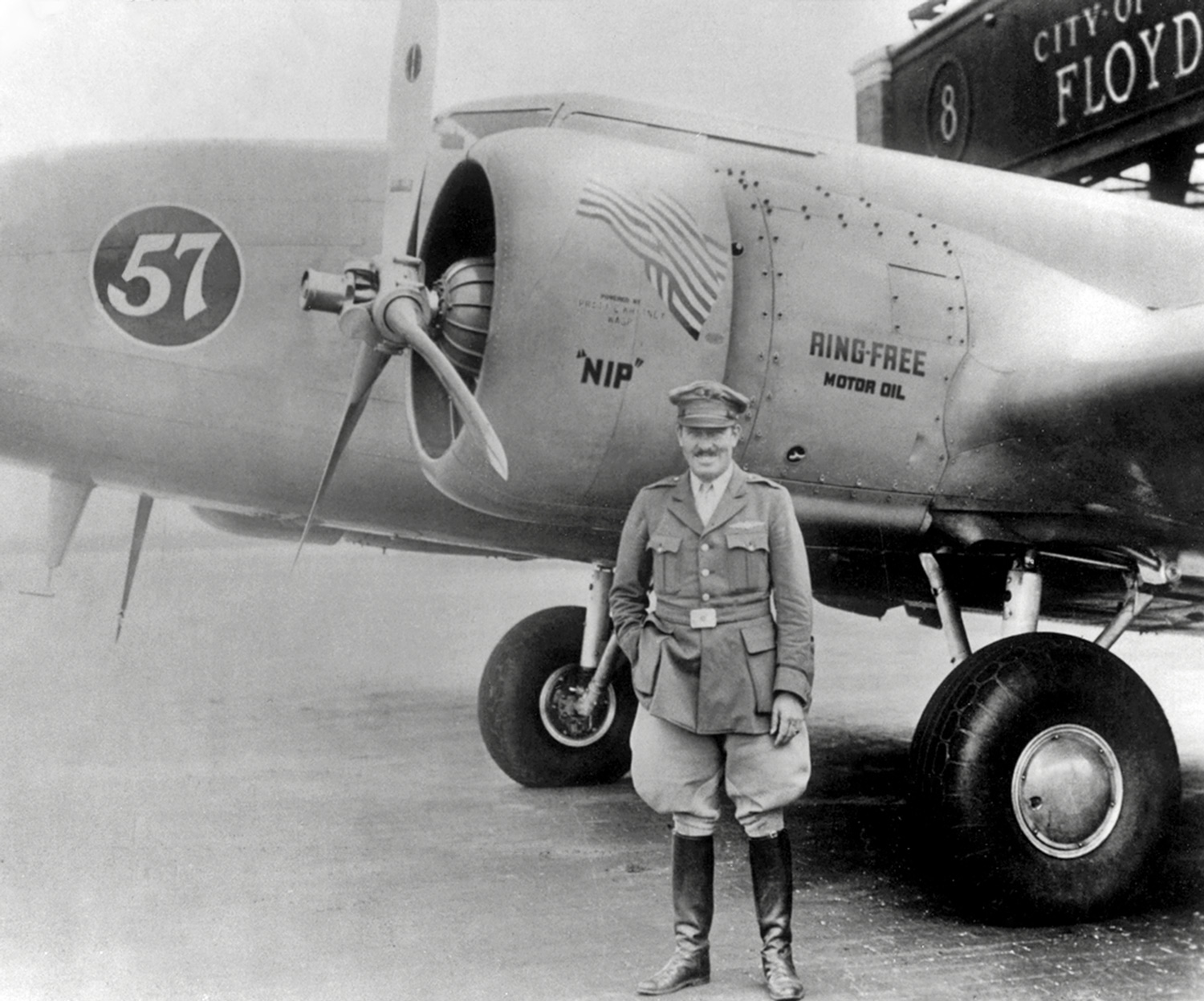  Roscoe Turner with his Boeing 247D at Floyd Bennett Field, New York prior to shipping the plane to England 