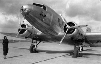  KLM DC-2 (PH-AJU) fully reassembled after being shipped from the United States 