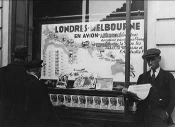  American Express office in Paris showing the progress of the race competitors 