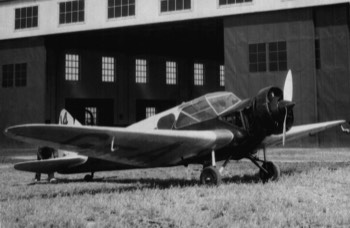  David and Ken Stodart's Airspeed AS.5 Courier at Laverton (finished 6th) (Lawton/Bishop Collection) 