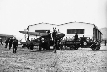  de Havilland DH.89 Dragon Rapide 'Tainui' refuelling at Athens (Auckland Libraries Heritage Collections) 